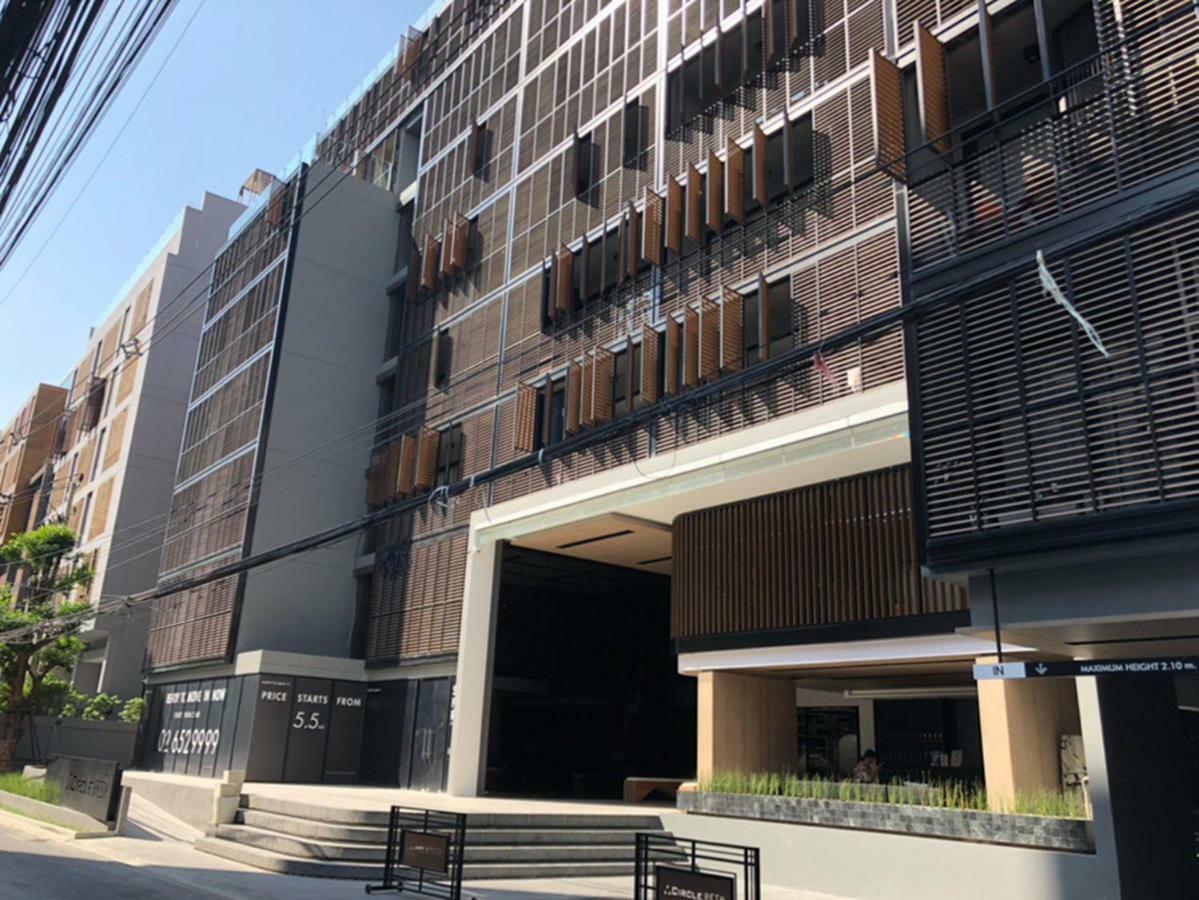 Sukhumvit Asok Modern Suite Bangkok Exterior photo