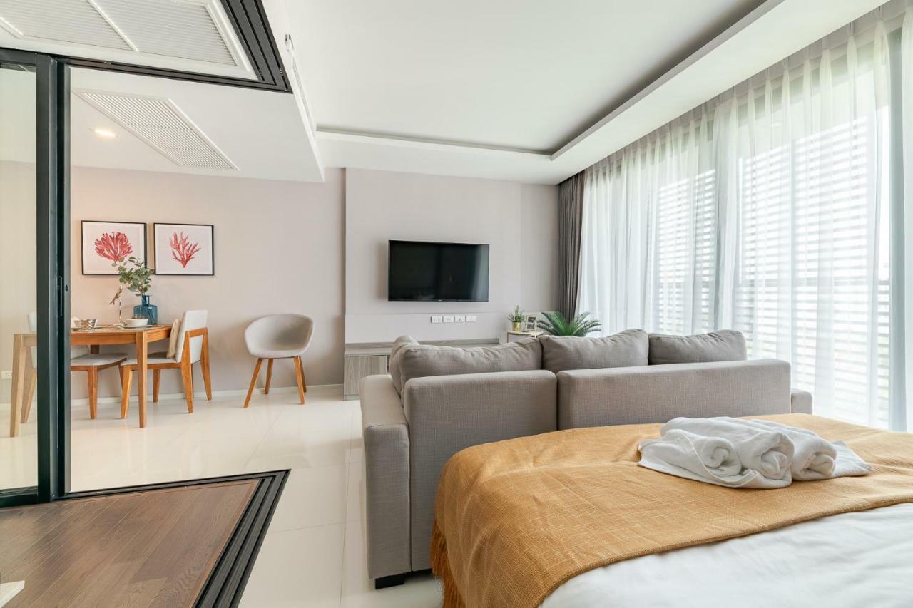 Sukhumvit Asok Modern Suite Bangkok Exterior photo