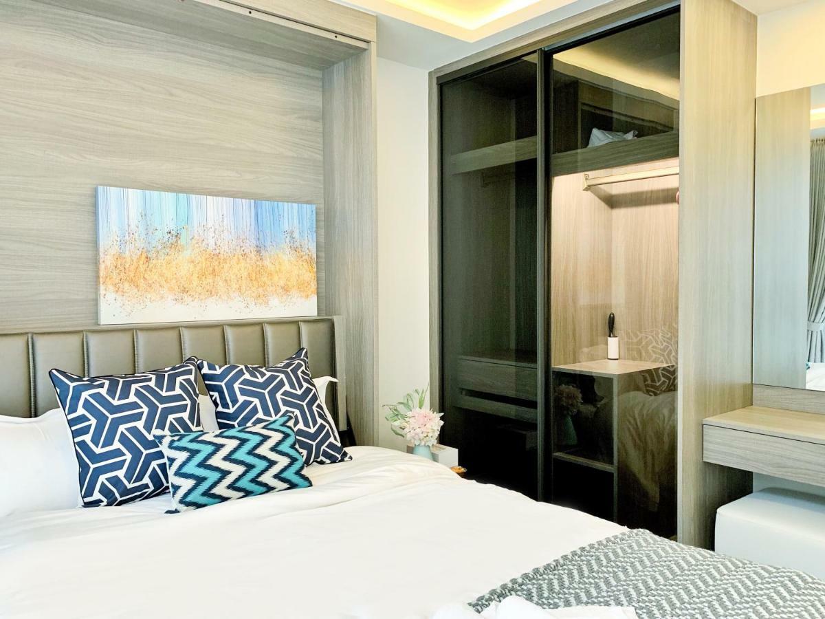 Sukhumvit Asok Modern Suite Bangkok Exterior photo